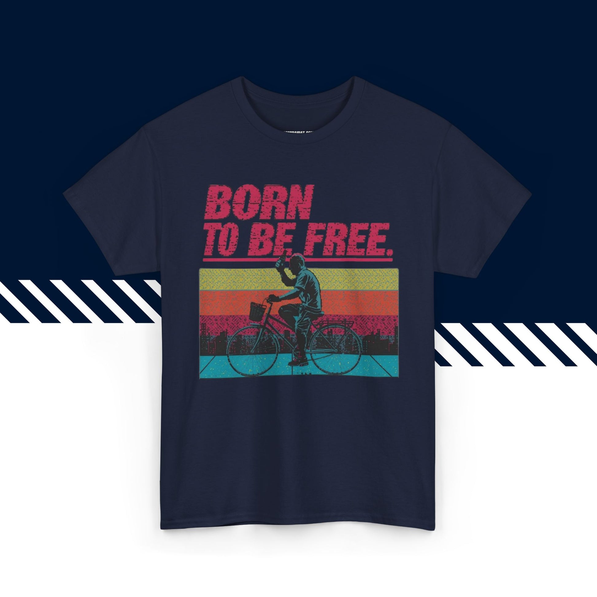 Tummansininen puuvillainen t-paita, hauskat paidat, Born to be free -tekstipainatus, unisex-malli.