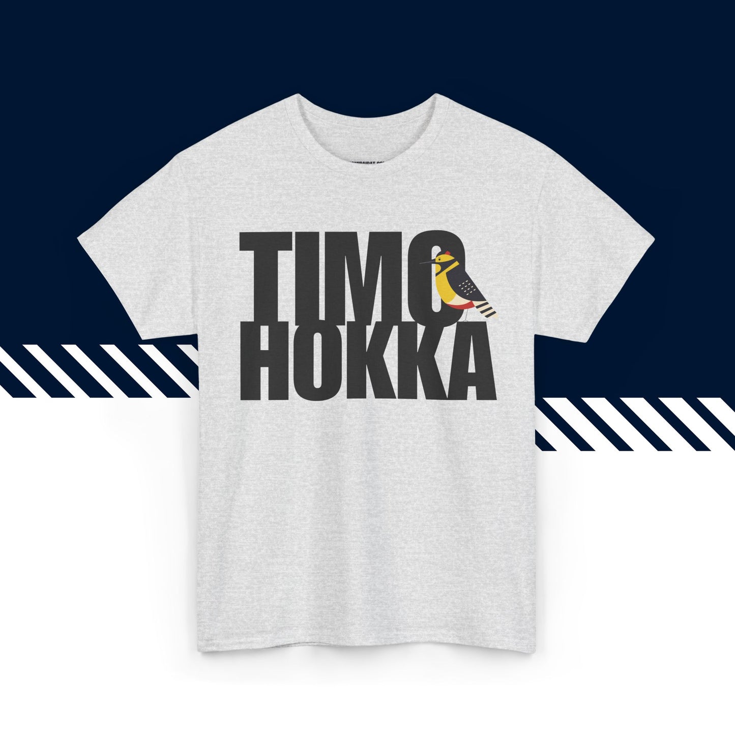 Harmaa hauska paita, Timo Hokka -tekstipainatus, rento malli, suomi t-paidat.