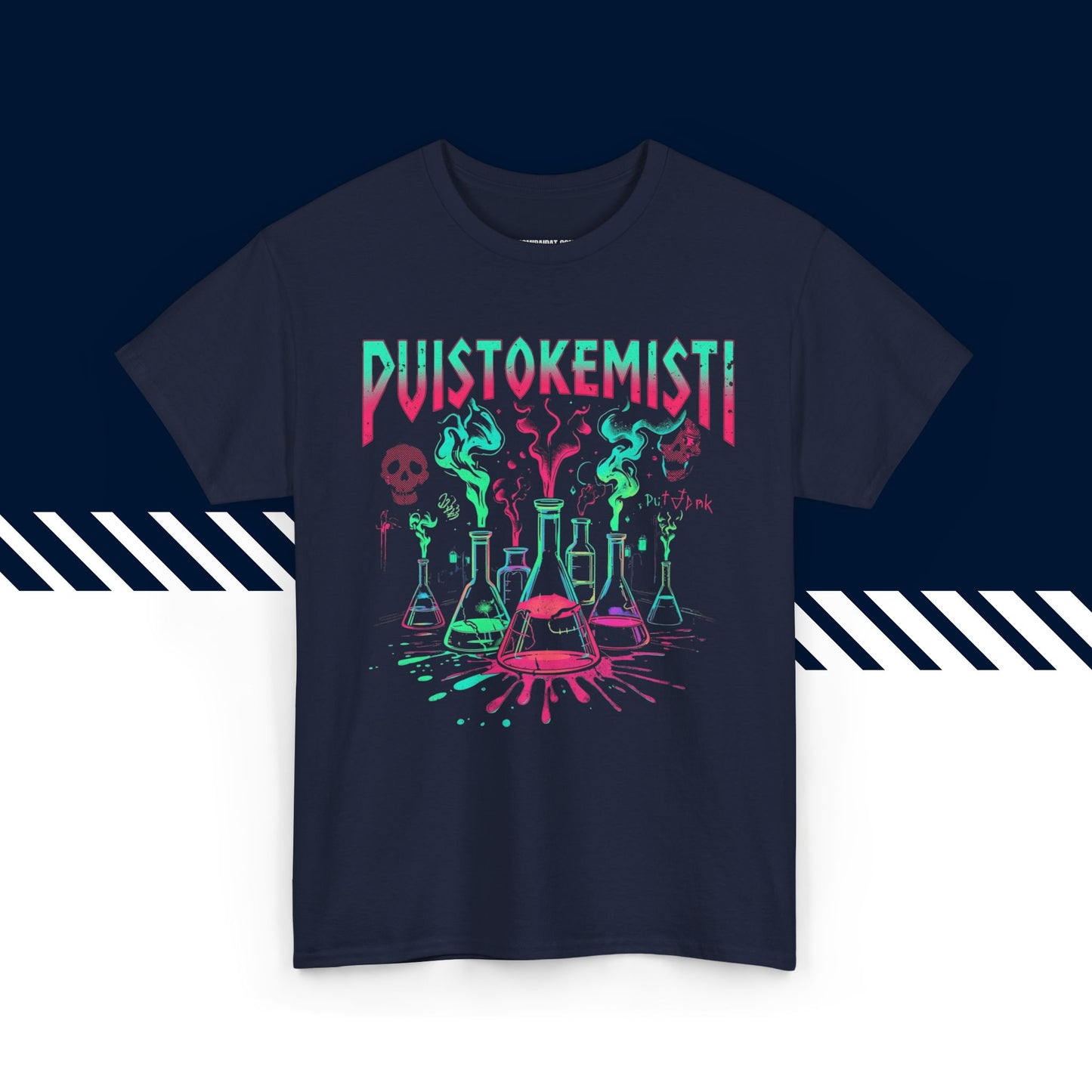Tummansininen puuvillainen t-paita, hauskat paidat, Puistokemisti-tekstipainatus, rento malli.