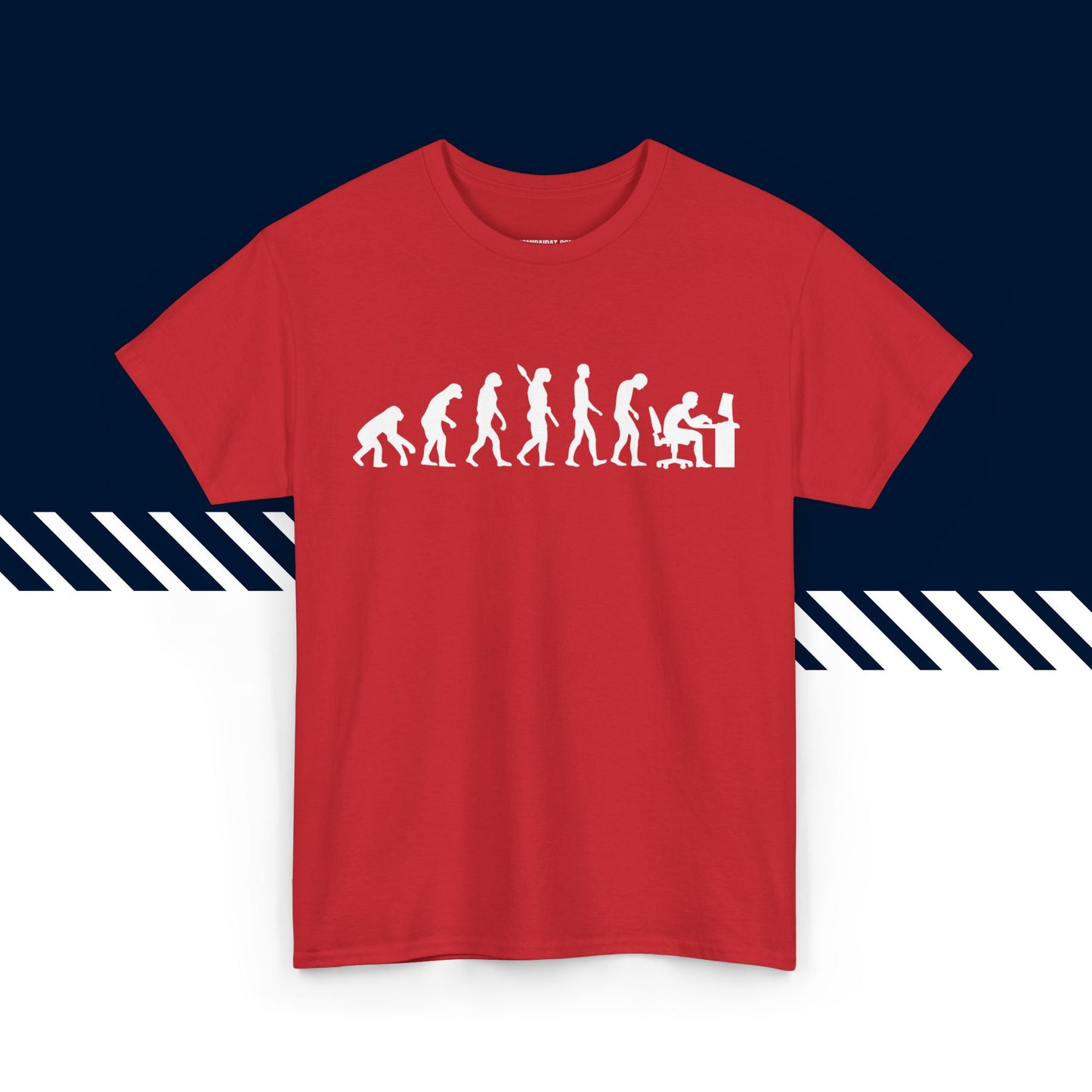 Punainen puuvillainen t-paita, hauskat teksti paidat, Evoluutio-tekstipainatus, unisex-malli.