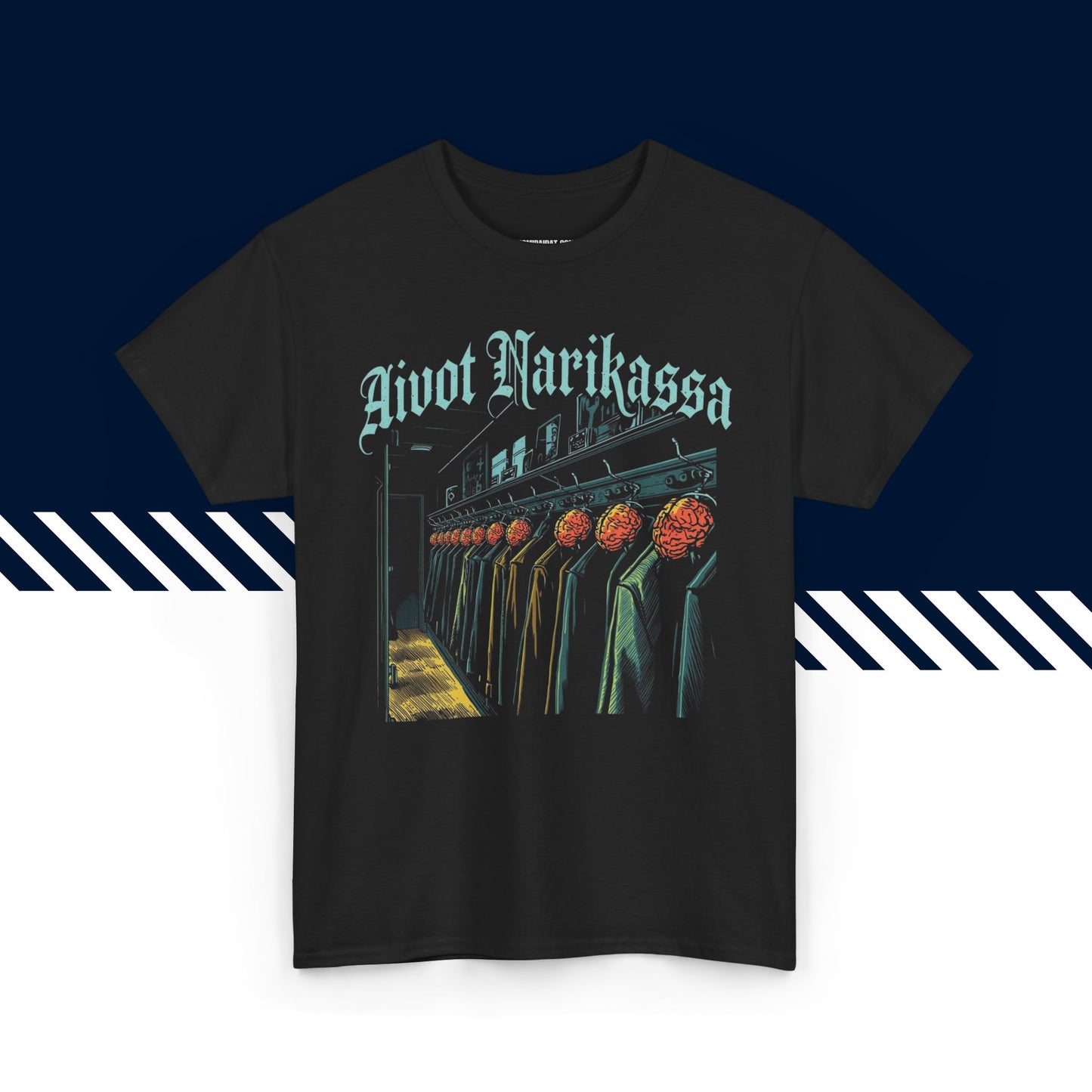 Musta puuvillainen t-paita, hauskat paidat, suomipaidat.comin Aivot narikassa -tekstipainatus, unisex-malli.