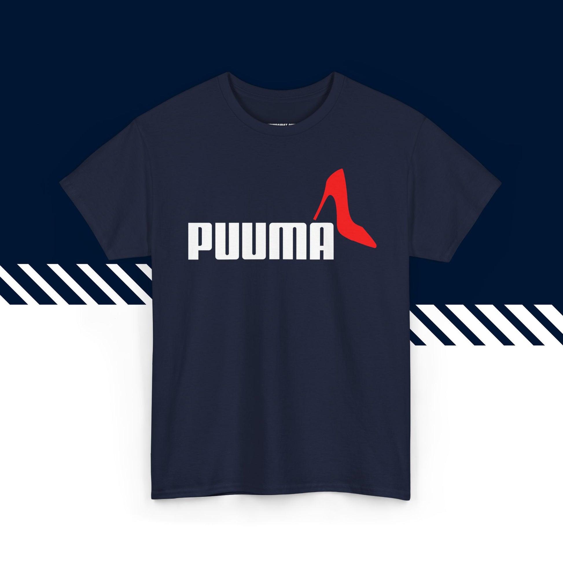 Tummansininen 100% puuvillainen suomi paita, Puuma-kuvio, hauskat t-paidat.