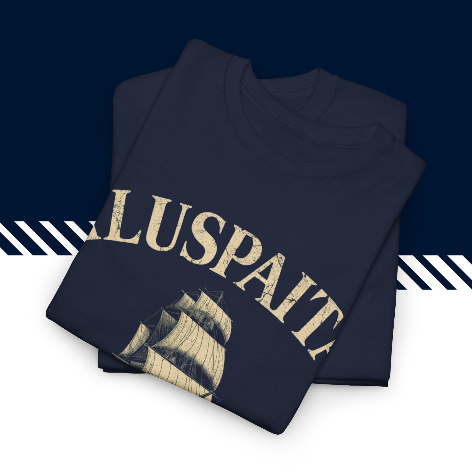 Tummansininen puuvillainen hauskat paidat Aluspaita t-paita, taitettuna, 100% puuvilla.