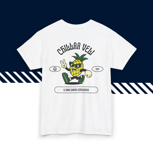 Valkoinen 100% puuvillainen hauskat paidat, suomi t-paidat, suomipaidat.comin Chillaa veli -selkäpainatus, unisex-malli, t-paita lahjaksi.