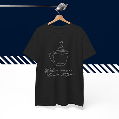 Musta puuvillainen hauskat printtipaidat, Kahvi ensin, elämä sitten -tekstipainatus henkarilla, unisex-malli.