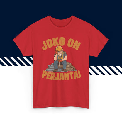 Punainen 100% puuvillainen t-paita miehille, hauskat paidat, Joko on perjantai -tekstipainatus.