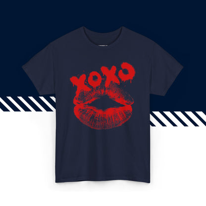 Tummansininen 100% puuvillainen suomi paidat, XOXO-teksti ja kuvio, rento malli.