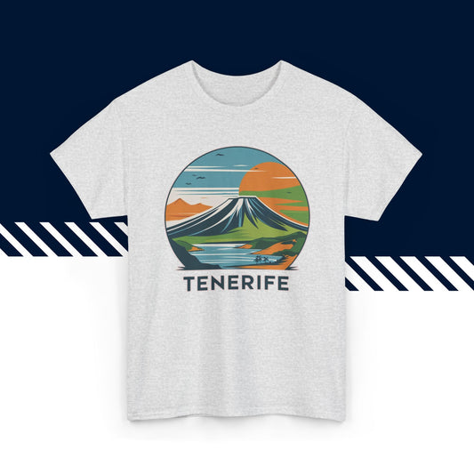 Harmaa hauska paita, Tenerife-tekstipainatus, rento malli, suomi t-paidat.