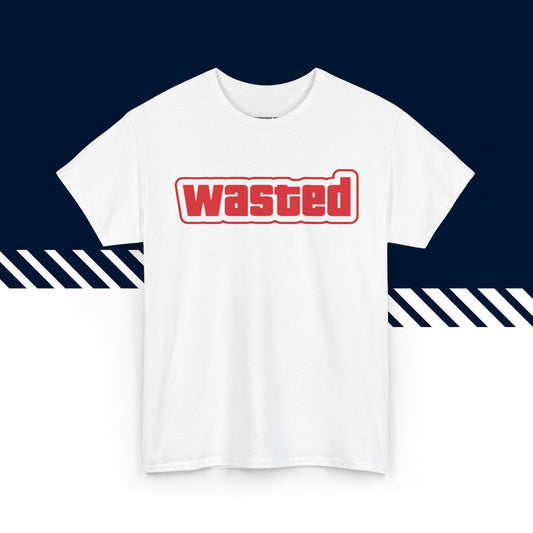 Valkoinen puuvillainen t-paita, hauskat paidat, suomipaidat.comin Wasted-tekstipainatus, unisex-malli.